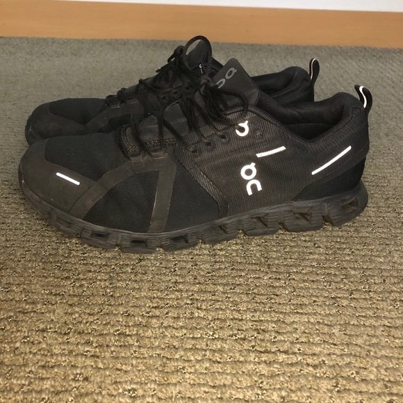On Running Cloud 5 Waterproof Men’s 8.5 - Picture 3 of 8
